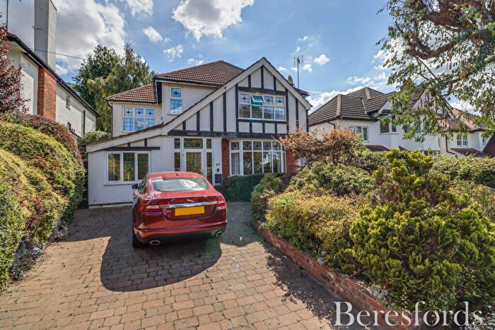 4 Bedroom Detached House For Sale In Mount Crescent, Warley, CM14