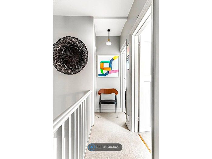 2 Bedroom Flat To Rent In Mersey Road, London, E17