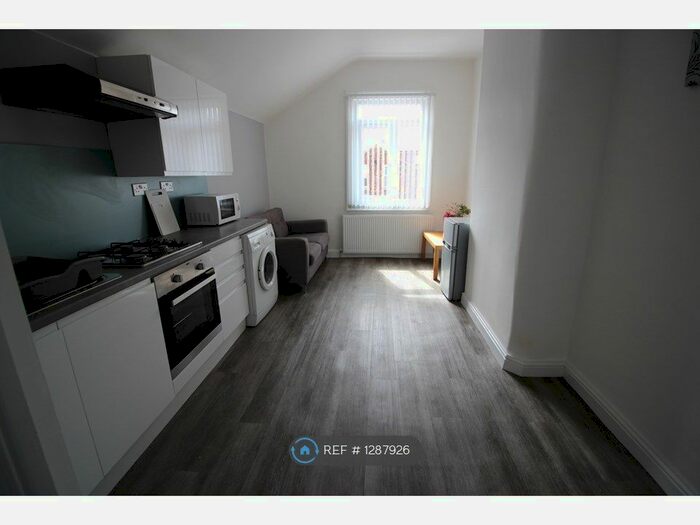 1 Bedroom Flat To Rent In Borough Road, Middlesbrough TS1
