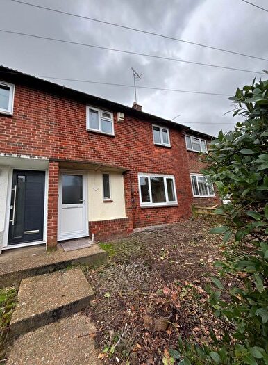 3 Bedroom Terraced House To Rent In Greenway, Eastbourne, BN20