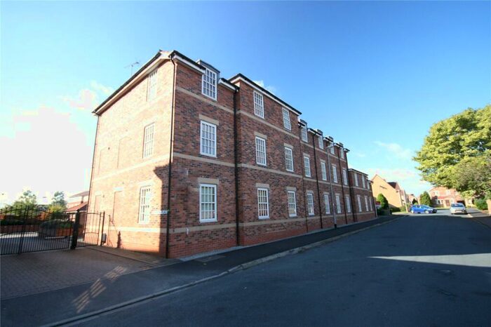 2 Bedroom Flat To Rent In Mill View Place, Beverley, East Yorkshire, HU17