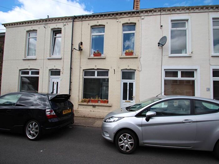 3 Bedroom Property To Rent In Broad Street, Griffithstown, Pontypool, NP4