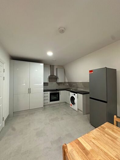 1 Bedroom Studio To Rent In Leeland Road, W13