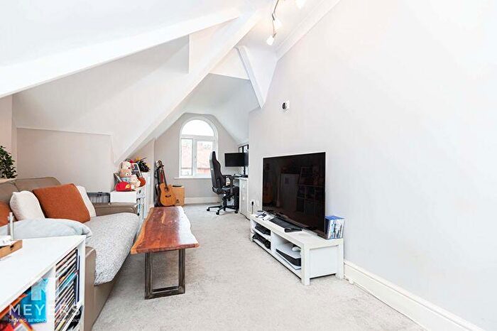 1 Bedroom Apartment For Sale In Eden Roc, Percy Road, Bournemouth, BH5