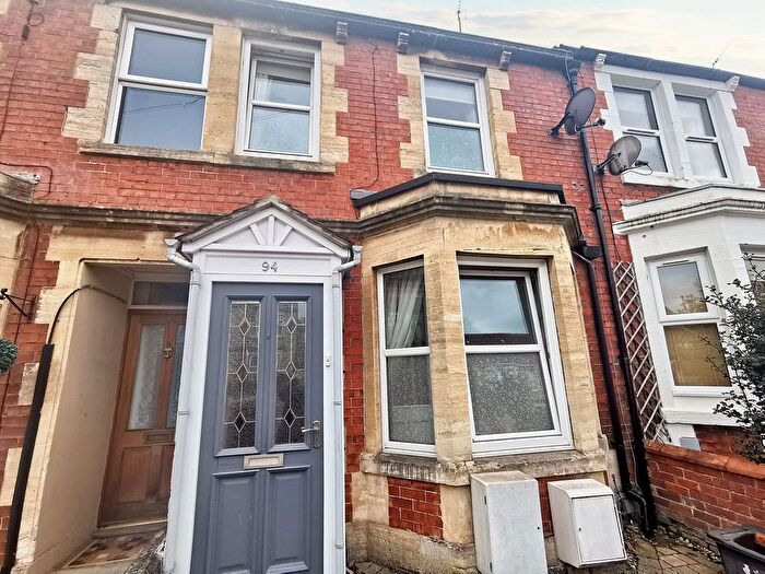 2 Bedroom Terraced House To Rent In Bradford Road, Trowbridge, BA14