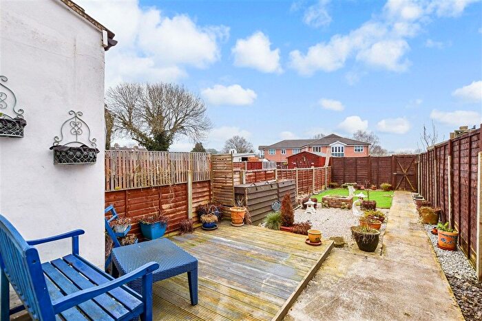 3 Bedroom Terraced House For Sale In Malling Road, Snodland, Kent, Kent, ME6