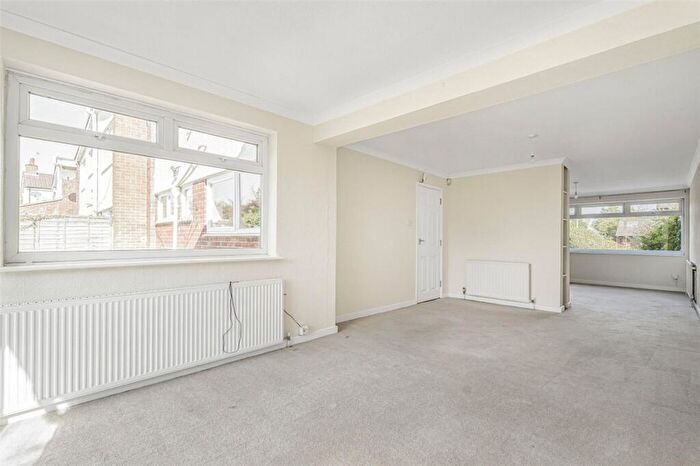 4 Bedroom Detached House To Rent In Hodgetts Lane, Burton Green, Kenilworth, Warwickshire, CV8