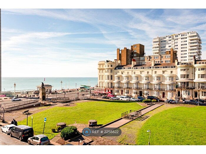 1 Bedroom Flat To Rent In Regency Square, Brighton, BN1