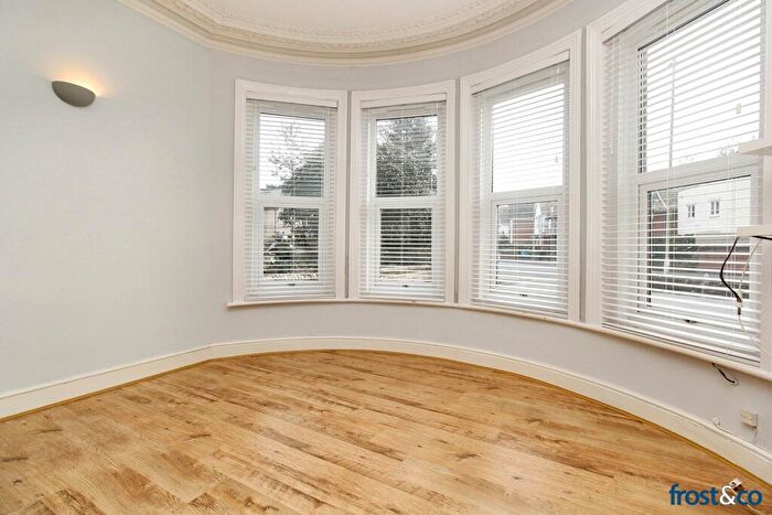 2 Bedroom Flat To Rent In Balmoral Road, Lower Parkstone, BH14