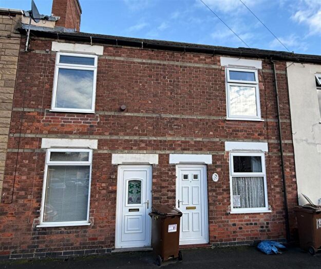 3 Bedroom Terraced House For Sale In Thornley Street, Burton-On-Trent, DE14