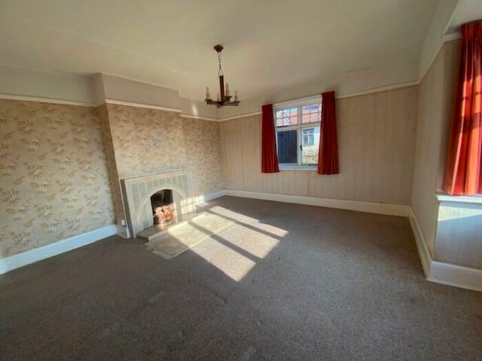 3 Bedroom Detached Bungalow For Sale In Saxmundham Road, Framlingham, Woodbridge, Suffolk, IP13