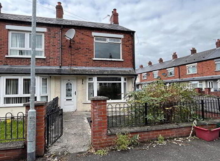 2 Bedroom End Of Terrace House For Sale In York Park, Belfast, BT15