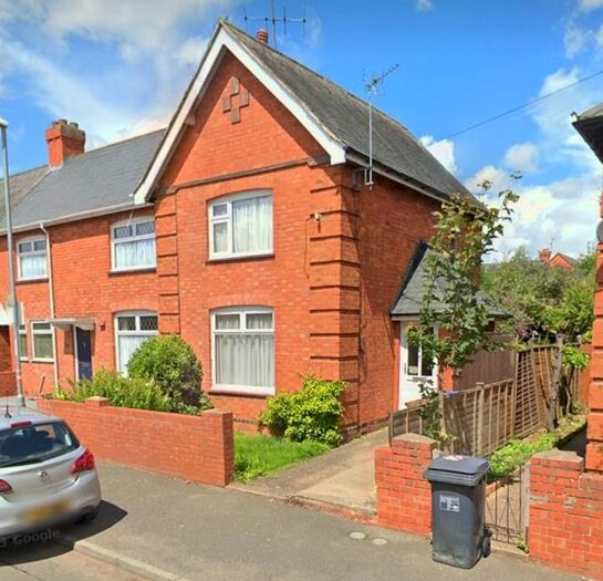 2 Bedroom Property To Rent In Queensland Gardens, Kingsthorpe, Northampton, NN2