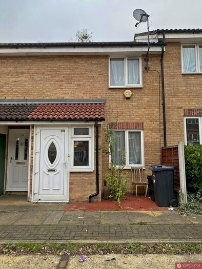 2 Bedroom Terraced House To Rent In Fenman Gardens, Goodmayes IG3