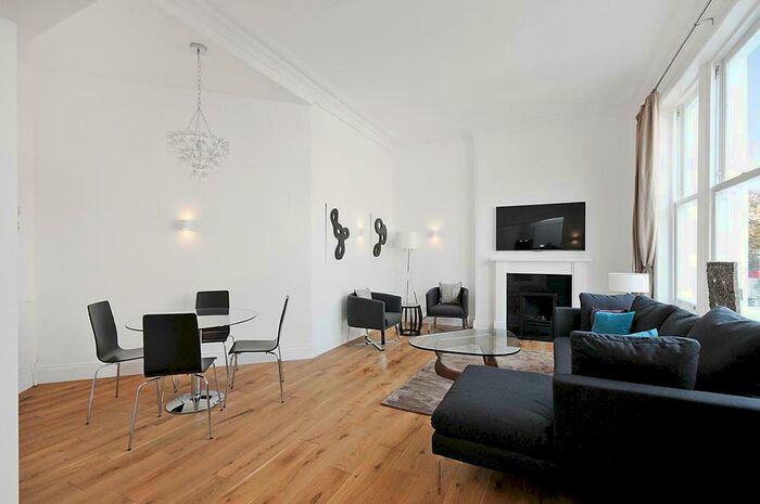 2 Bedroom Flat To Rent In Fleet Road, Hampstead, NW3