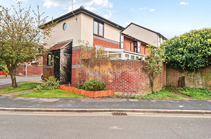 1 Bedroom Terraced House For Sale In Armory Lane, Old Portsmouth, Hampshire, PO1