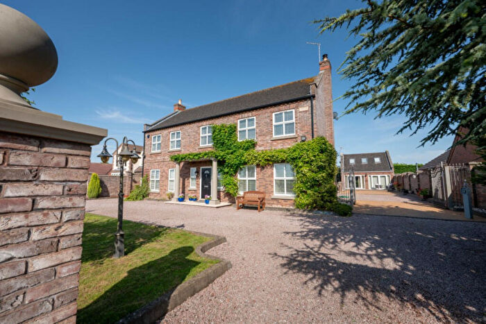 6 Bedroom Detached House For Sale In Lowgate, Wisbech, PE13
