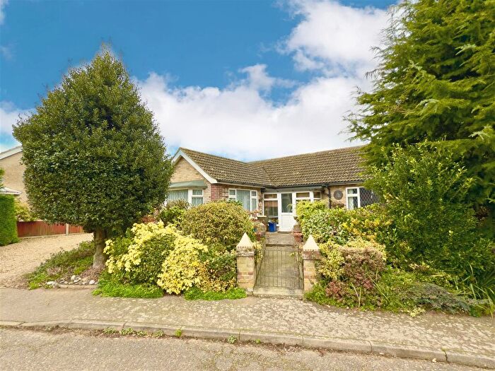 2 Bedroom Detached Bungalow For Sale In Rectory Close, Rollesby, NR29