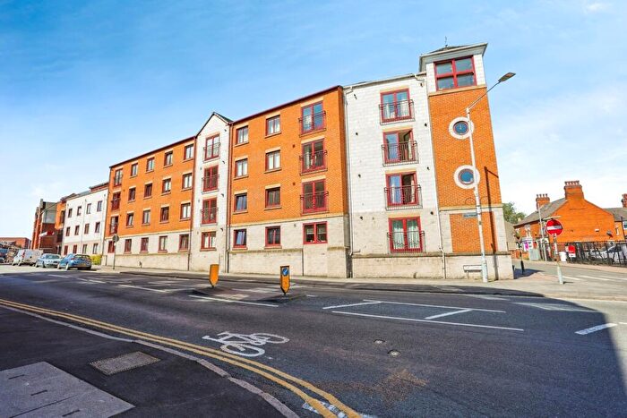 2 Bedroom Flat For Sale In City Heights, Loughborough, Leicestershire, LE11