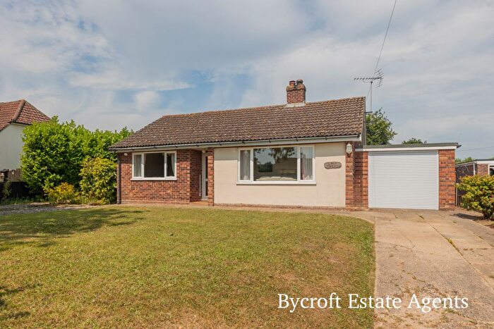 3 Bedroom Detached Bungalow For Sale In Church Road, Potter Heigham, NR29