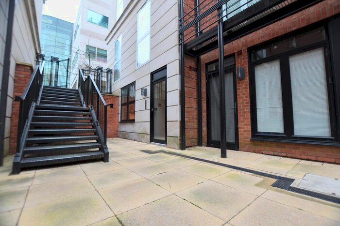 1 Bedroom Flat To Rent In Upper Third Street, Milton Keynes MK9