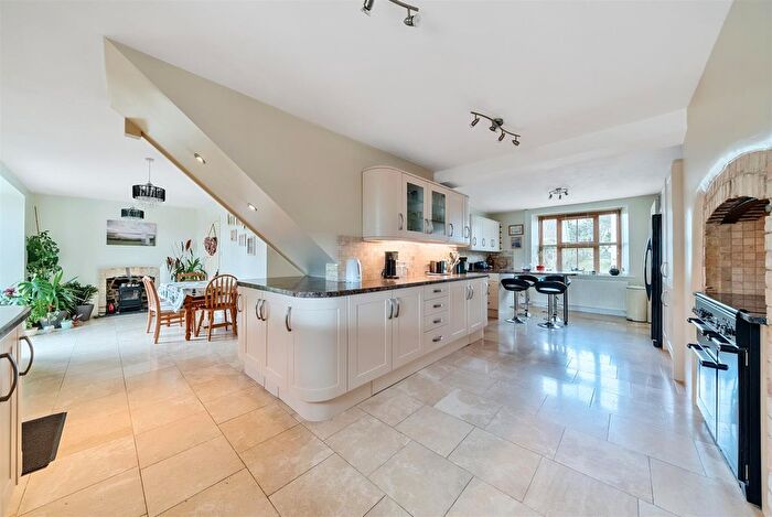 5 Bedroom Detached House For Sale In Fore Street, Langtree, Torrington, EX38