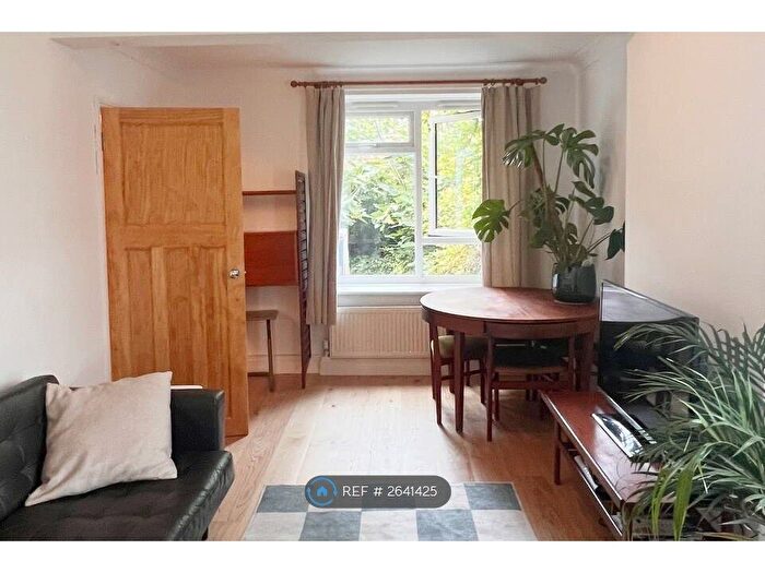 1 Bedroom Flat To Rent In Highgate, London, N6