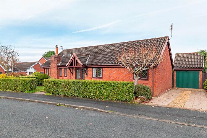 3 Bedroom Detached Bungalow For Sale In Sycamore Close, Preston, PR2