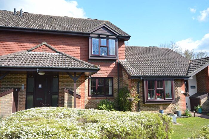 2 Bedroom Apartment For Sale In Ash Grove, Fernhurst, Haslemere, Surrey, GU27
