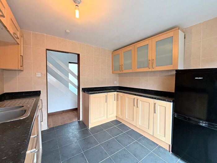2 Bedroom Terraced House For Sale In Abbotsford Drive, Grangemouth, FK3
