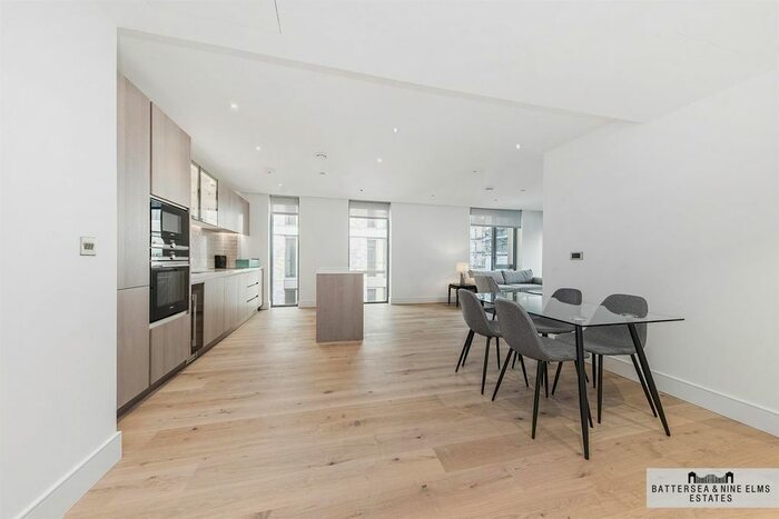 2 Bedroom Flat To Rent In Palmer Road, London, SW11