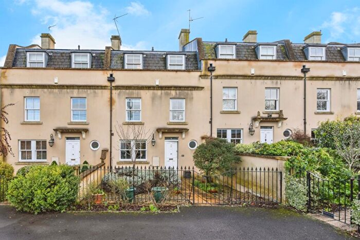 4 Bedroom Detached House For Sale In The Prospect, Trowbridge, BA14