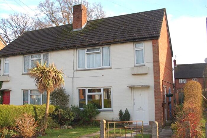 1 Bedroom Apartment For Sale In Longs Way, Wokingham, Berkshire, RG40