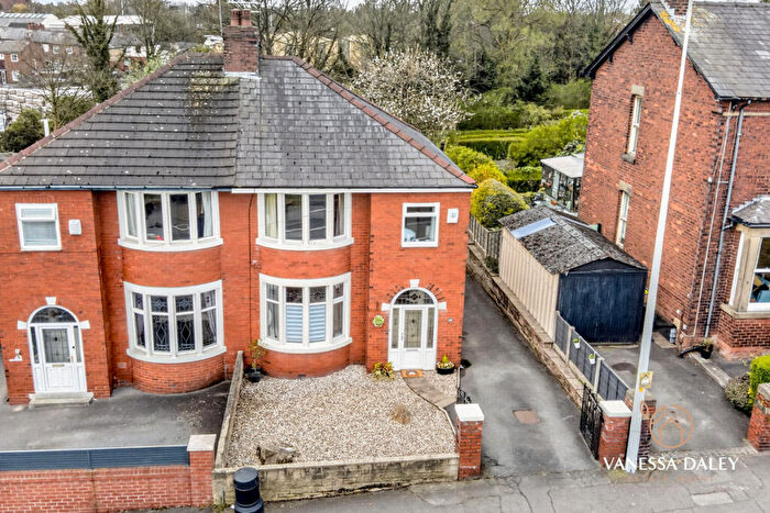 3 Bedroom Semi-Detached House For Sale In Black Bull Lane, Preston, PR2