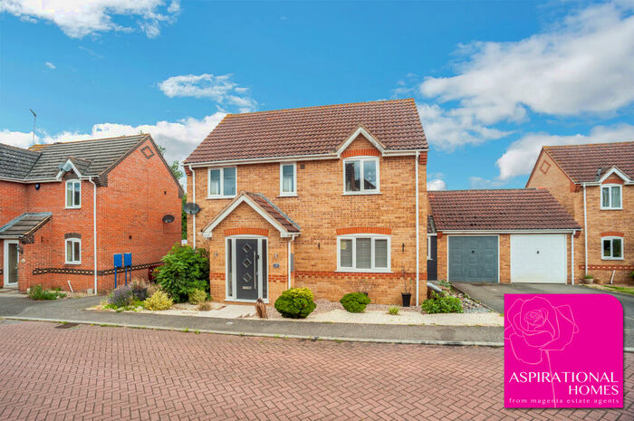 4 Bedroom Detached House To Rent In Keston Way, Raunds, NN9