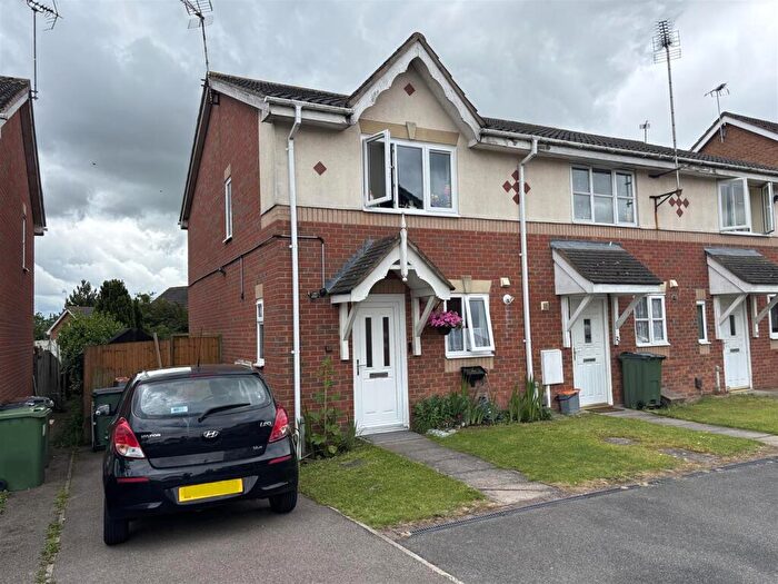 2 Bedroom Town House For Sale In Hilcot Green, Thorpe Astley, Leicester, LE3