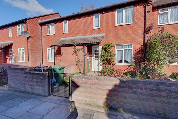 3 Bedroom Terraced House For Sale In Randolph Street, Shirley, Southampton, SO15