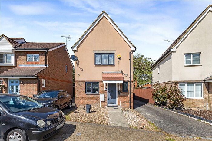 3 Bedroom Detached House For Sale In Maritime Gate, Gravesend, Kent, DA11