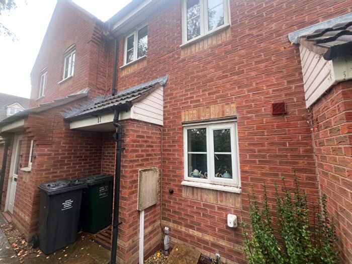 2 Bedroom Town House To Rent In Eden Close, Hilton, Derby, Derbyshire, DE65