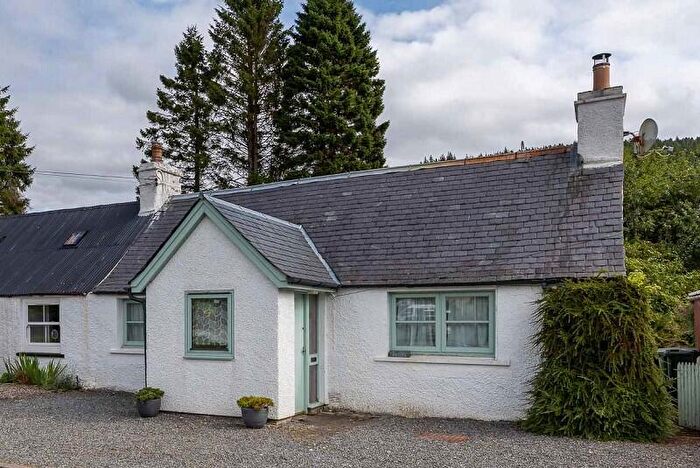 2 Bedroom Cottage For Sale In Rowan Cottage, Dalchiaran, Fearnan, Aberfeldy, PH15