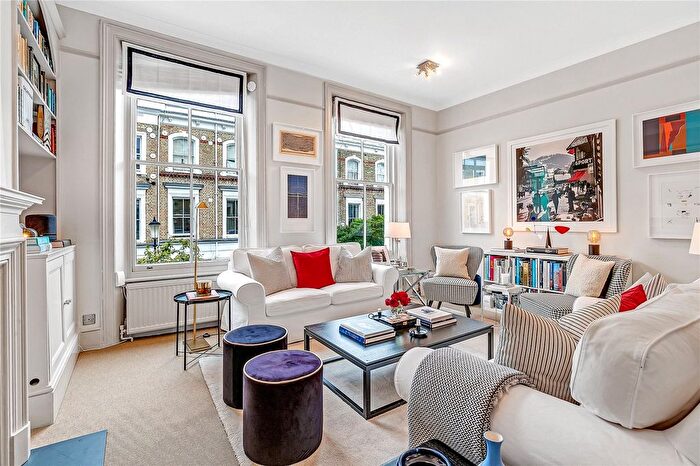 2 Bedroom Maisonette To Rent In Ifield Road, London, SW10