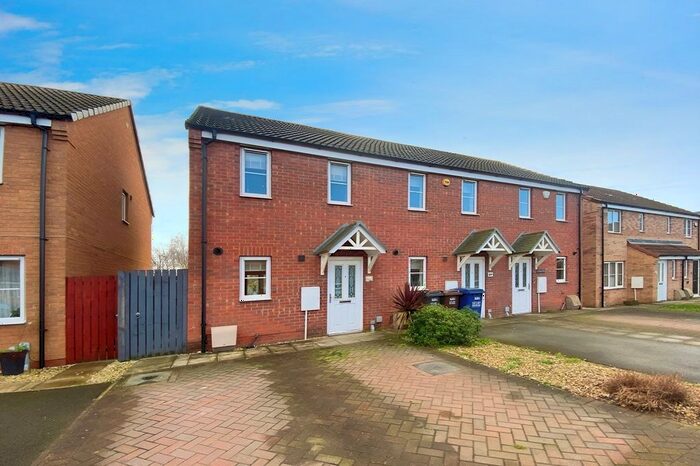 2 Bedroom End Of Terrace House To Rent In Spruce Way, Selby, North Yorkshire, YO8