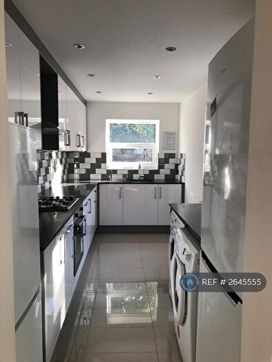 5 Bedroom Terraced House To Rent In Blenheim Road, Reading, RG1