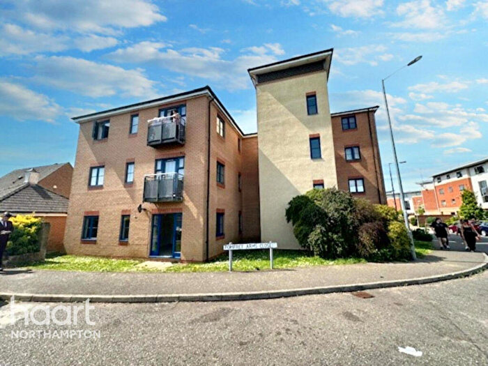2 Bedroom Apartment To Rent In West Cotton Close, Northampton, NN4