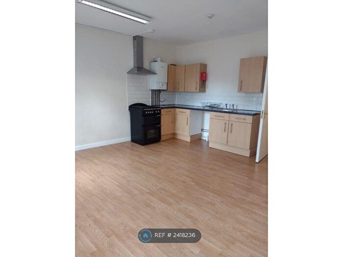 1 Bedroom Flat To Rent In Northgate Street, Caernarfon, LL55