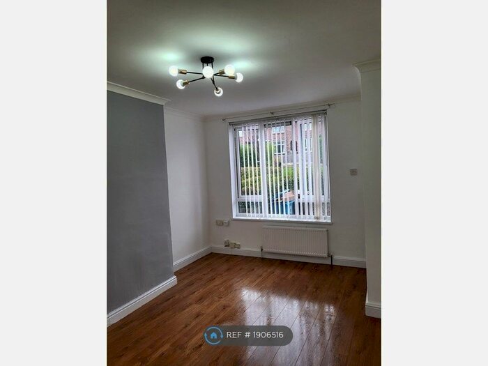 2 Bedroom Terraced House To Rent In Deerlands Avenue, Sheffield, S5