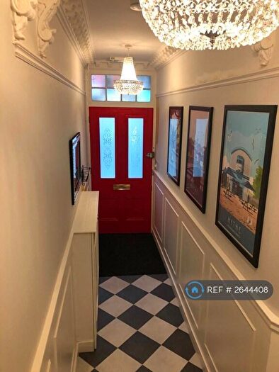 1 Bedroom Flat To Rent In Douglas Avenue, Hythe, CT21