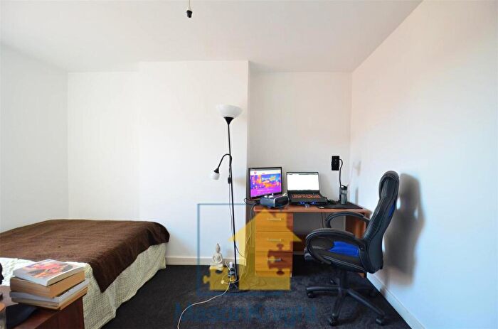 5 Bedroom Terraced House To Rent In Pershore Road Selly Oak, B29