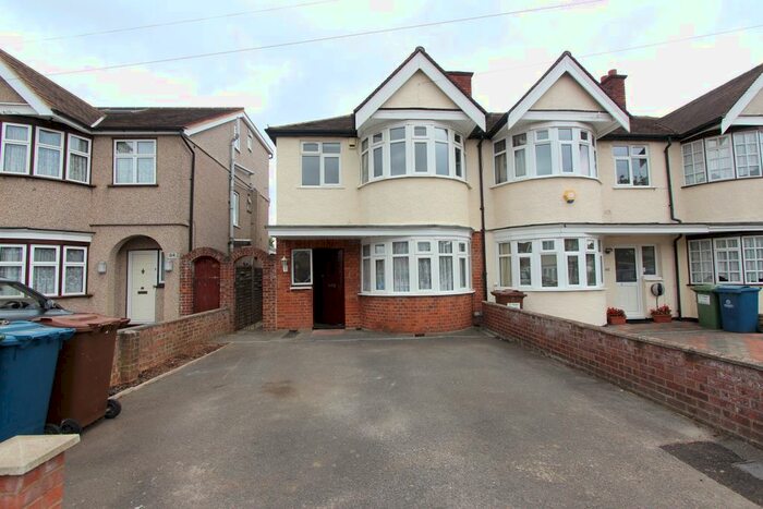 3 Bedroom End Of Terrace House To Rent In Lynton Road, Rayners Lane, Harrow, HA2