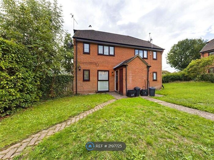 1 Bedroom Maisonette To Rent In Cannock Way, Lower Earley, Reading, RG6